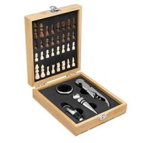 SET DE VINOS PROMOCIONALES CON JUEGO DE AJEDRES CHESSY